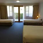 Elkanah Lodge And Conference Centre